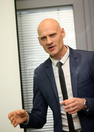 Dr. Gundars Rusovs